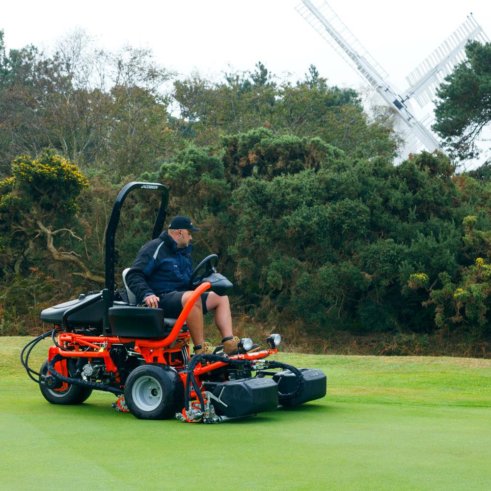 Reel lawn mower gas shop powered